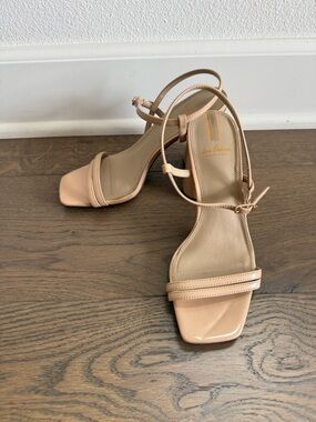 Sam Edelman Beige Patent Strap Block Heel Sandals